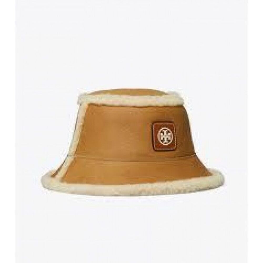Reversible Shearling Hat
